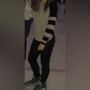 S Black and Tan Striped Long Sleeve Top | Design 365 | Fall | Lightweight